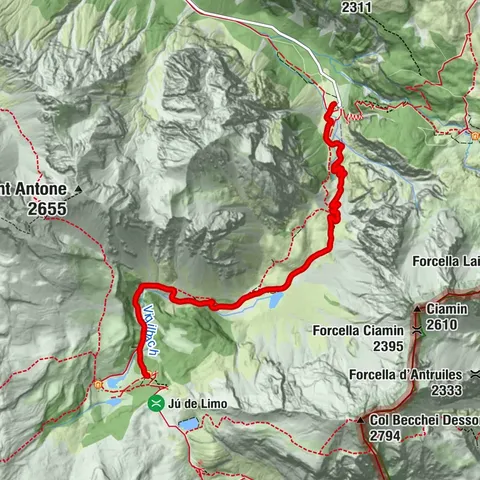 Auffahrt Rifugio Fanes