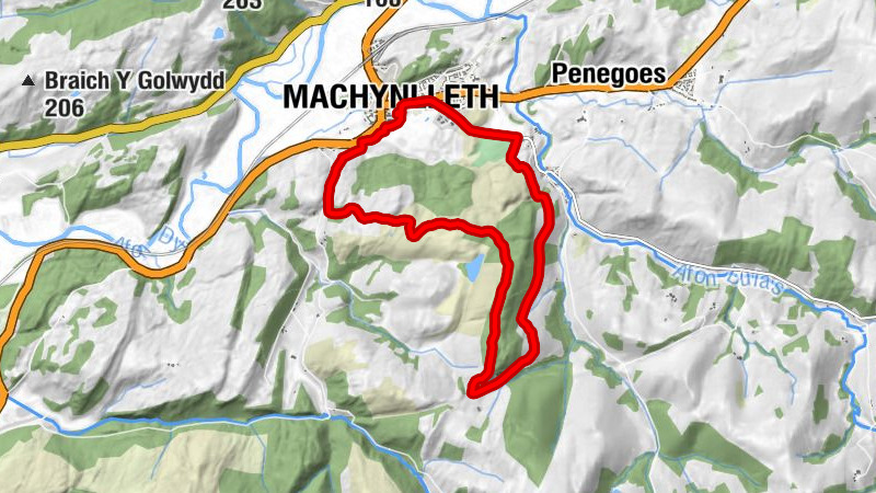 Machynlleth - OGI Picnic Table - Forge
