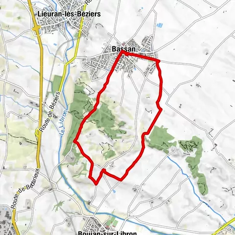 HIKING BETWEEN THE VINES AND THE GARRIGUES