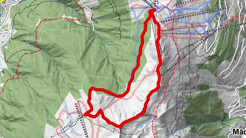 Hike Tour of the Mont-Rouge via les Crêtes (mountain ridges)