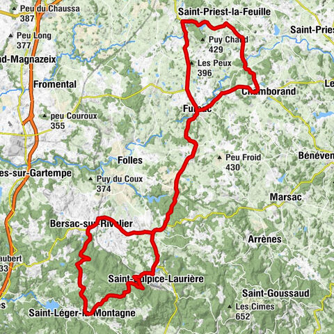 Heading to the famous climb of Bois des Echelles